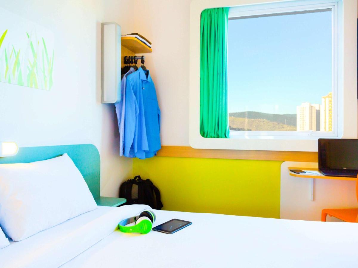 Ibis Budget Shopping