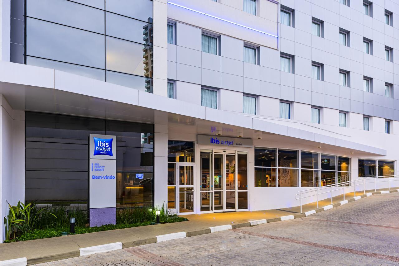 Ibis Budget Shopping
